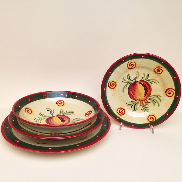 DINNERWARE SET; DESIGN: MELAGRANA (POMEGRANATE)
